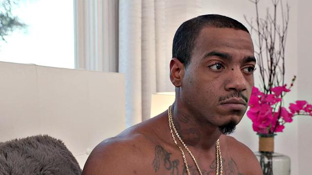 Hairy beauty pounded by her BF after deepthroat