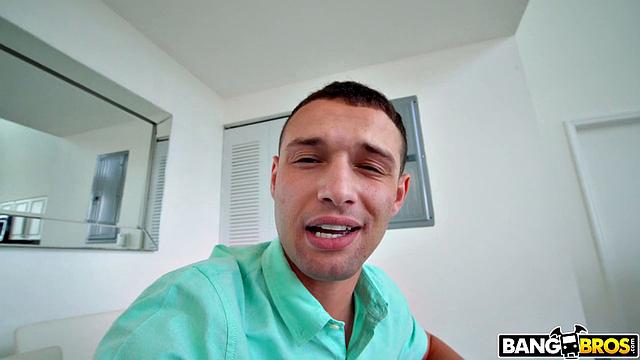 Luna Likes in the Ass