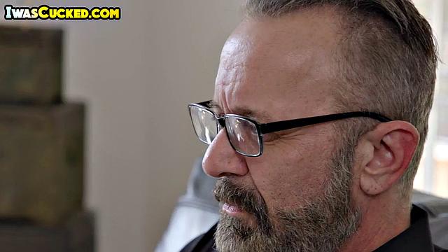 Stunning busty bae cockriding