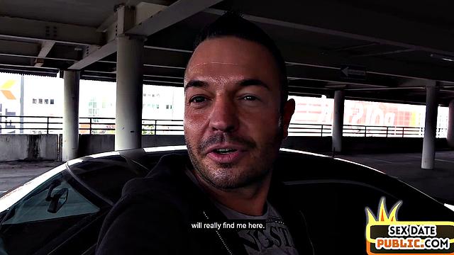 Big blonde babe cockbouncing outdoors