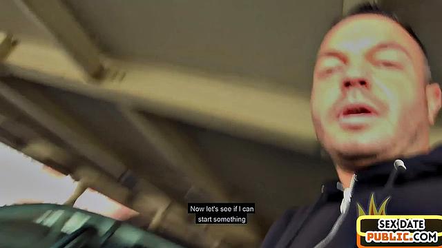 Big blonde babe cockbouncing outdoors