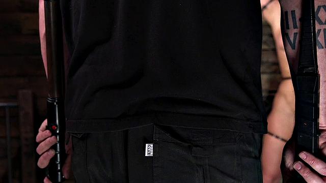 Electrosex fingered sub slut