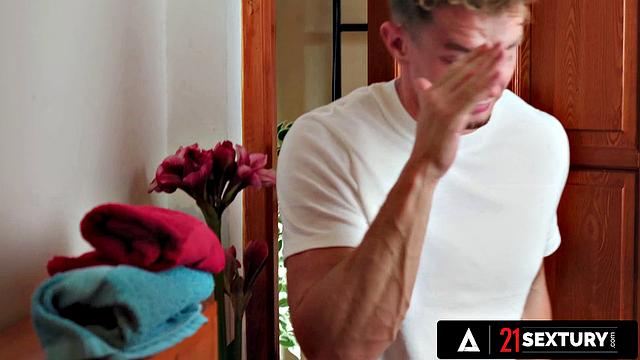 21 SEXTURY - Busty MILF Shalina Devine Teases Then Gets Fucked Anal