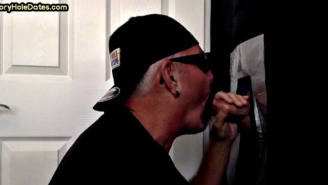 Amateur gloryholr daddy sucks dick with greedy mouth