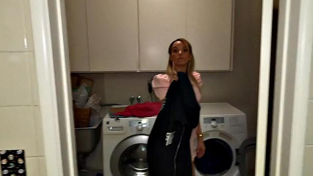 MILF perverted stepmom fucked in wet pussy by nice dick