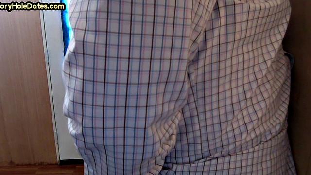 Gloryhole deepthroating caught