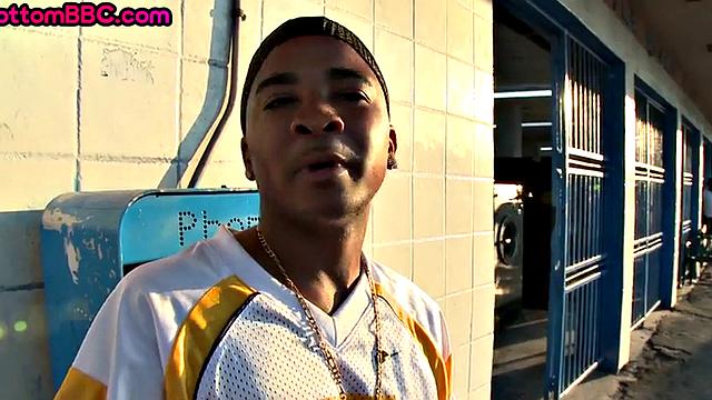 Nubian picked up public fucked outdoor by white top