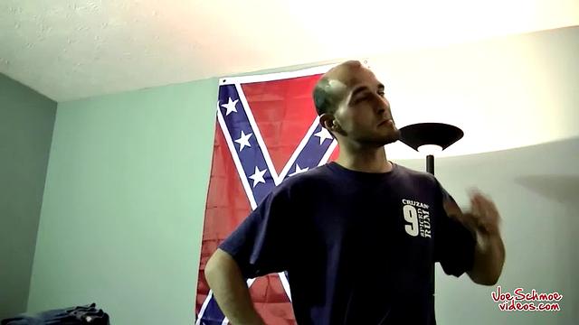Big Dick Mike Gets Sucked - Mike & Joe