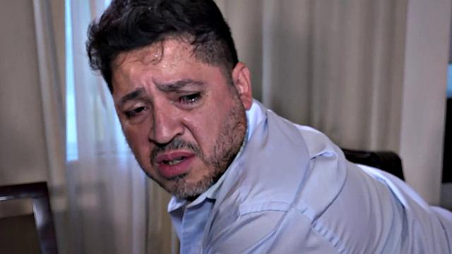 Chubby bottom DILF barebacked by twunk in the office