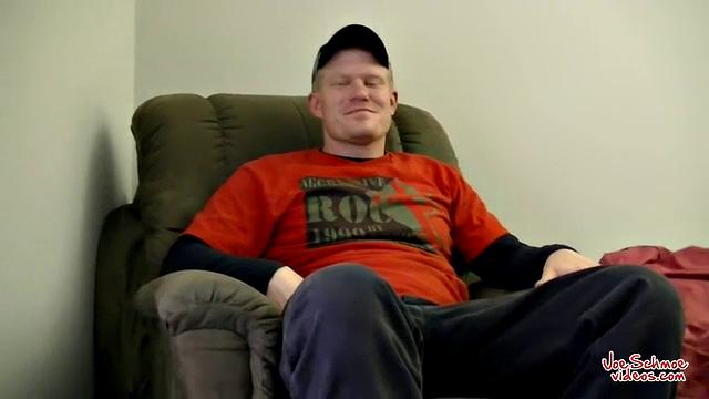 big rick shows off his thick cock in a hot gay scene