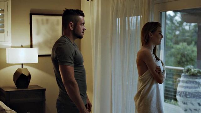 Piercedpussy stepsis penetrated by her stepbros cock