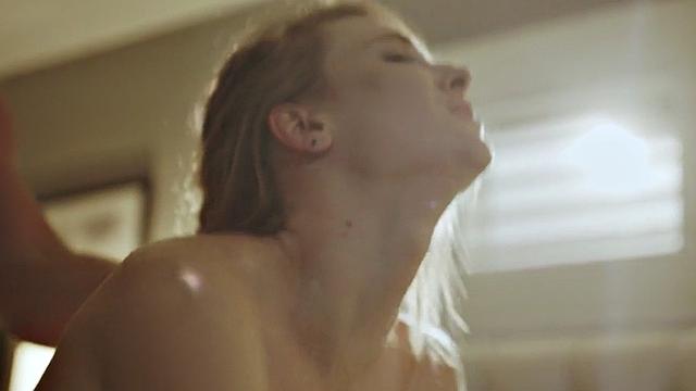 Piercedpussy stepsis penetrated by her stepbros cock