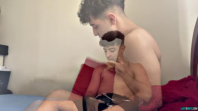 Delicious Cum Play With Henry - Henry Lynes