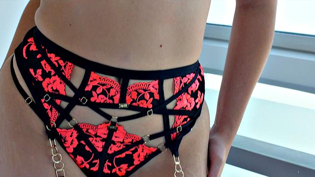 Naughty Blonde Blake Blossom Loves Rough Sex