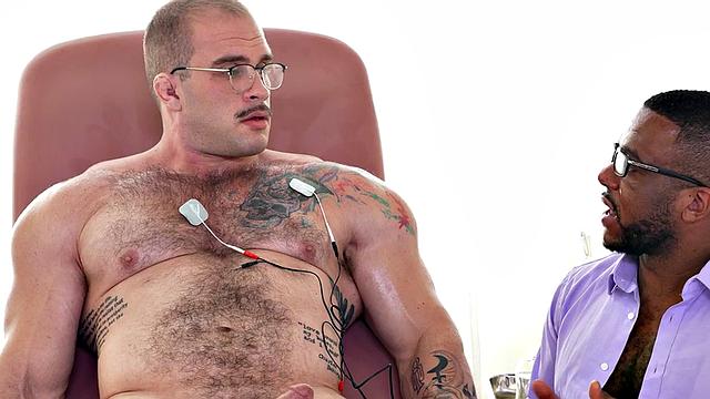 Muscle fetish Black doctor fucked by tattooed hunk