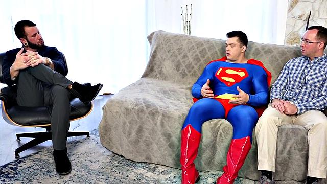 Creampied bottom in mesmerizing 3some with studs