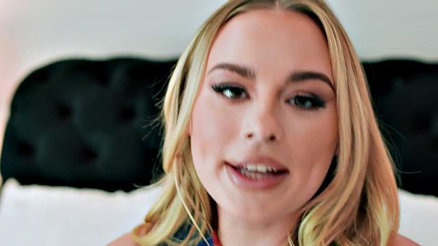 Inked big-booty bae banged in doggy style after pussy licking