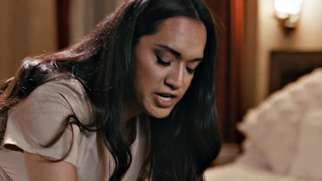 Tgirl masseuse sucking before bareback in parlor