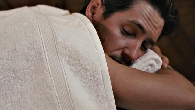 Tgirl masseuse sucking before bareback in parlor