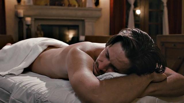 Tgirl masseuse sucking before bareback in parlor