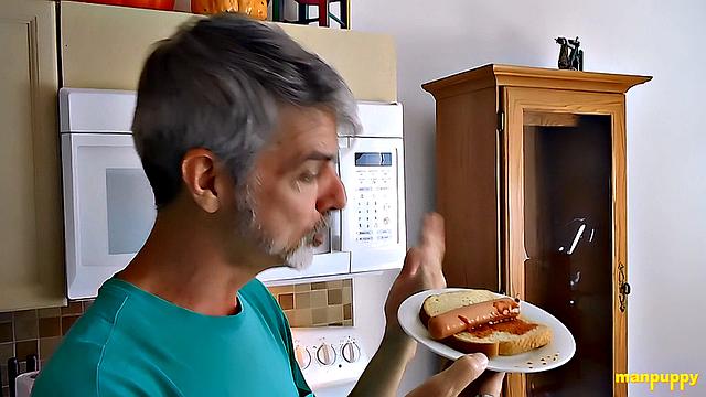DADDY GIANT 43 - Tiny Chef Wiener - Richard Lennox
