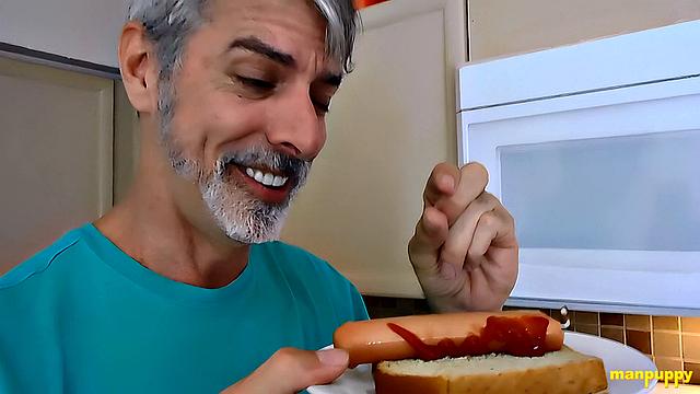 DADDY GIANT 43 - Tiny Chef Wiener - Richard Lennox