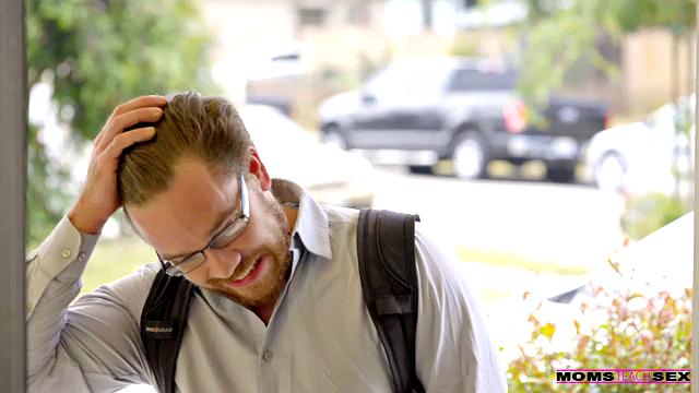 Spanked By Stepmom - S8:E10