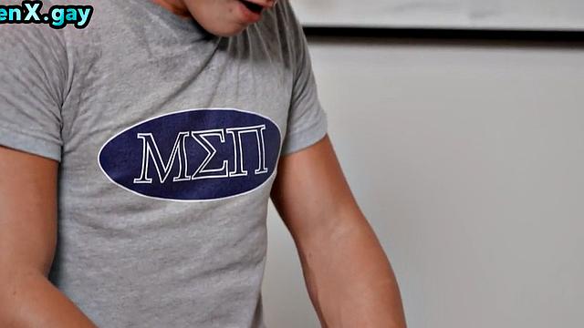 Gay man bareback fucks skinny twink in asshole