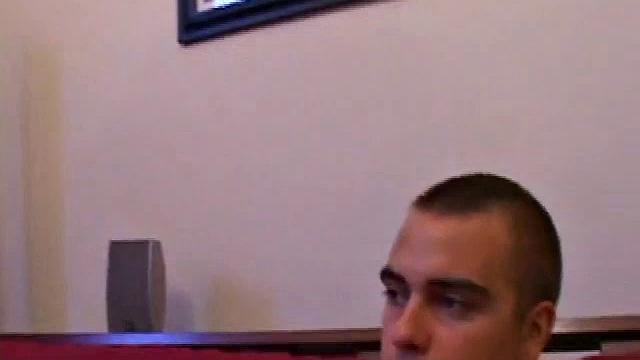 Vincenzo Jerks Off