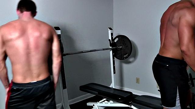 Nympho top loves fucking in locker room in anal