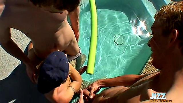 Messy JizzFest By The Pool - Casey Wood, Hoyt Jaeger And Kenny Crusoe