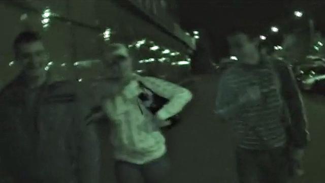 Amatur coed blonde sneaking around