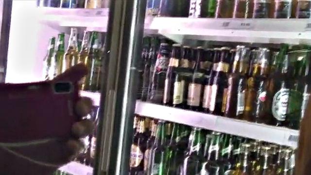 Блондинка под прикрытием, но ее желание выдает с головой