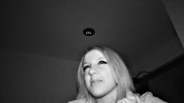 Pretty Woman Gets A Big Dick Instead Of A Career On TV