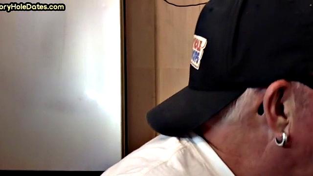 Mature gay sucker gets gloryhole fucked in closeup