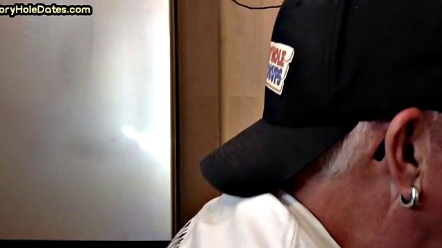 Mature gay sucker gets gloryhole fucked in closeup