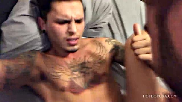 Chris Meyers Fucks Seth Knight