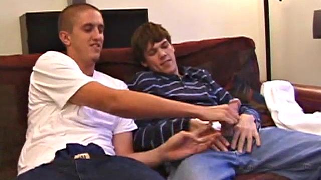 matthew and rod put their mouths to work and turn a cock into a party trick