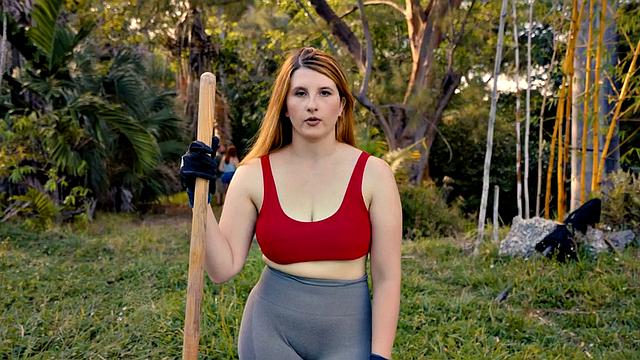 Nympho babes smashed in 3some at car