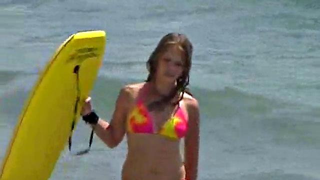 Sweet April Fingers Herself After A Day At the Sea