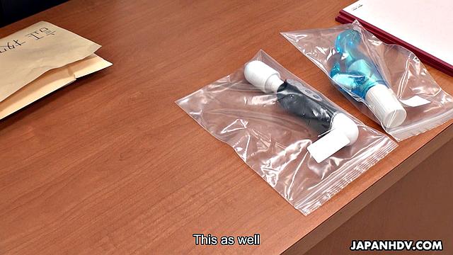 Шиори Уехара и Сэна Сакура устроили жаркую групповуху прямо в зале суда