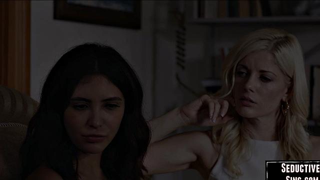 Horny babe pussyeaten by her GF