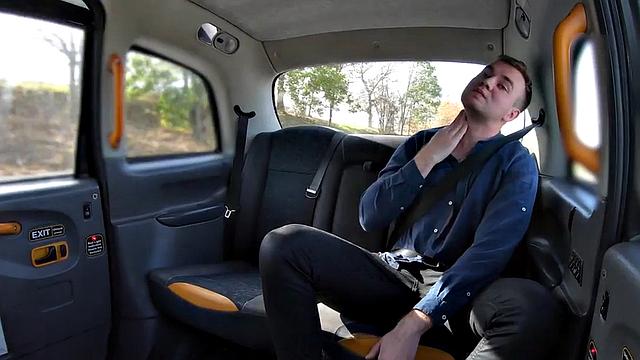 Pierced taxi driver fucks passenger