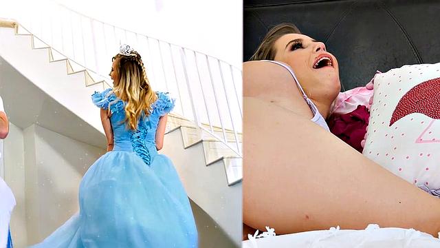 Petite Blonde Carolina Sweets Gets Roughly Fucked In Her Pussy