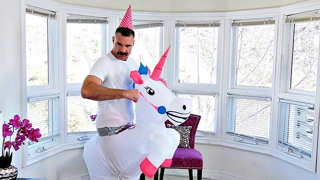 Petite Blonde Carolina Sweets Gets Roughly Fucked In Her Pussy