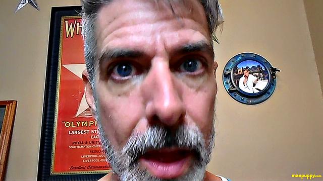 DADDY GIANT 11 - Richard Lennox Gets Nuts In His Mouth