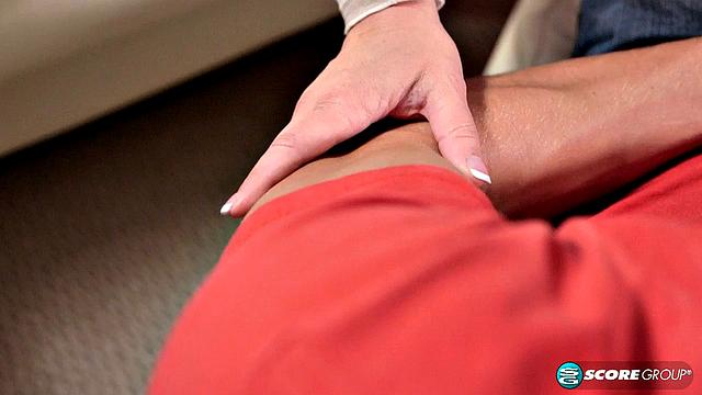 Johnny and busty teacher Mrs. Jones got a thing happening