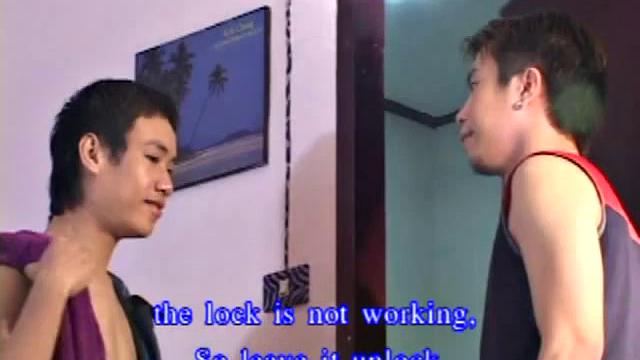 Showering Asian twinks exchanging before 69 on bed