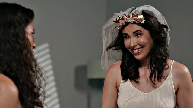 LEZ BE BAD - PAWG Brides Casey Calvert & Victoria Voxxx Have ANAL Fun With Double-Ended Dildo