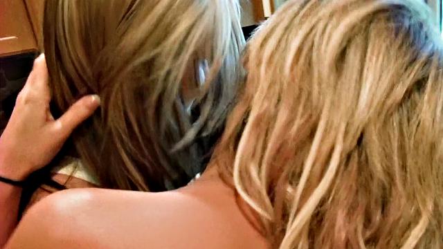 Girlfriends Wanna Have Fun